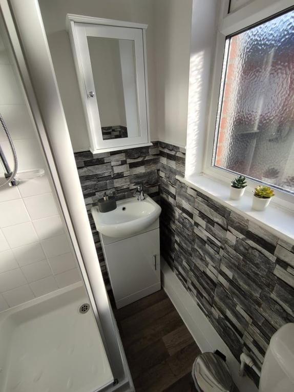 1 Bedroom Apartment With Free Parking Weymouth Exterior foto